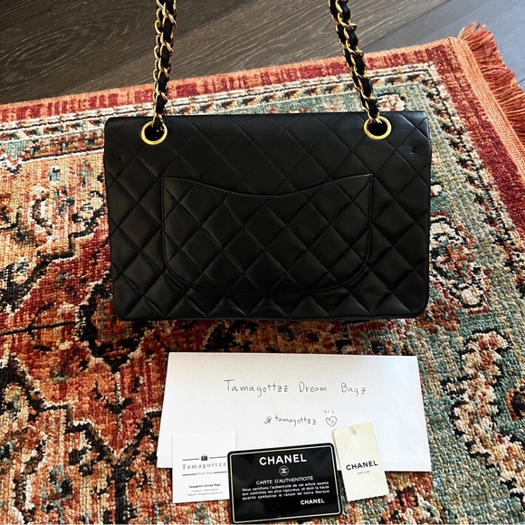 SOLD**Chanel Classic Vintage Medium Black Double Flap Bag - Picture 3 of 10